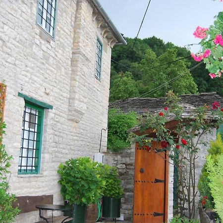 Tritoxo Guesthouse Koukkoúlion エクステリア 写真