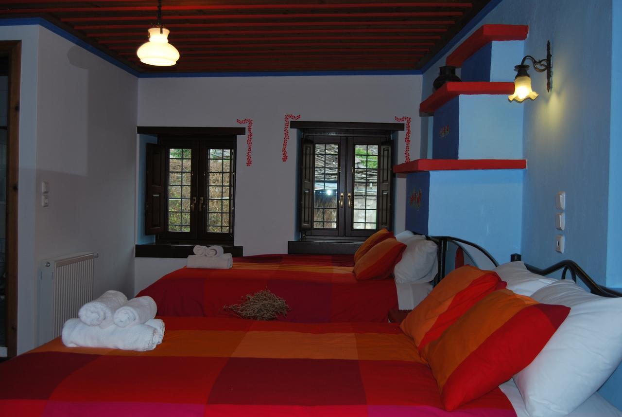 Tritoxo Guesthouse Koukkoúlion エクステリア 写真