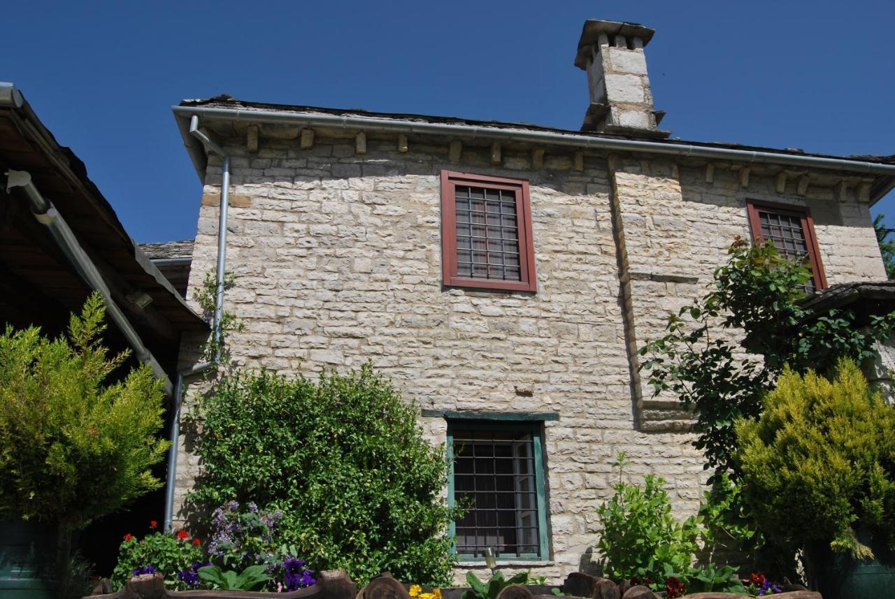 Tritoxo Guesthouse Koukkoúlion エクステリア 写真